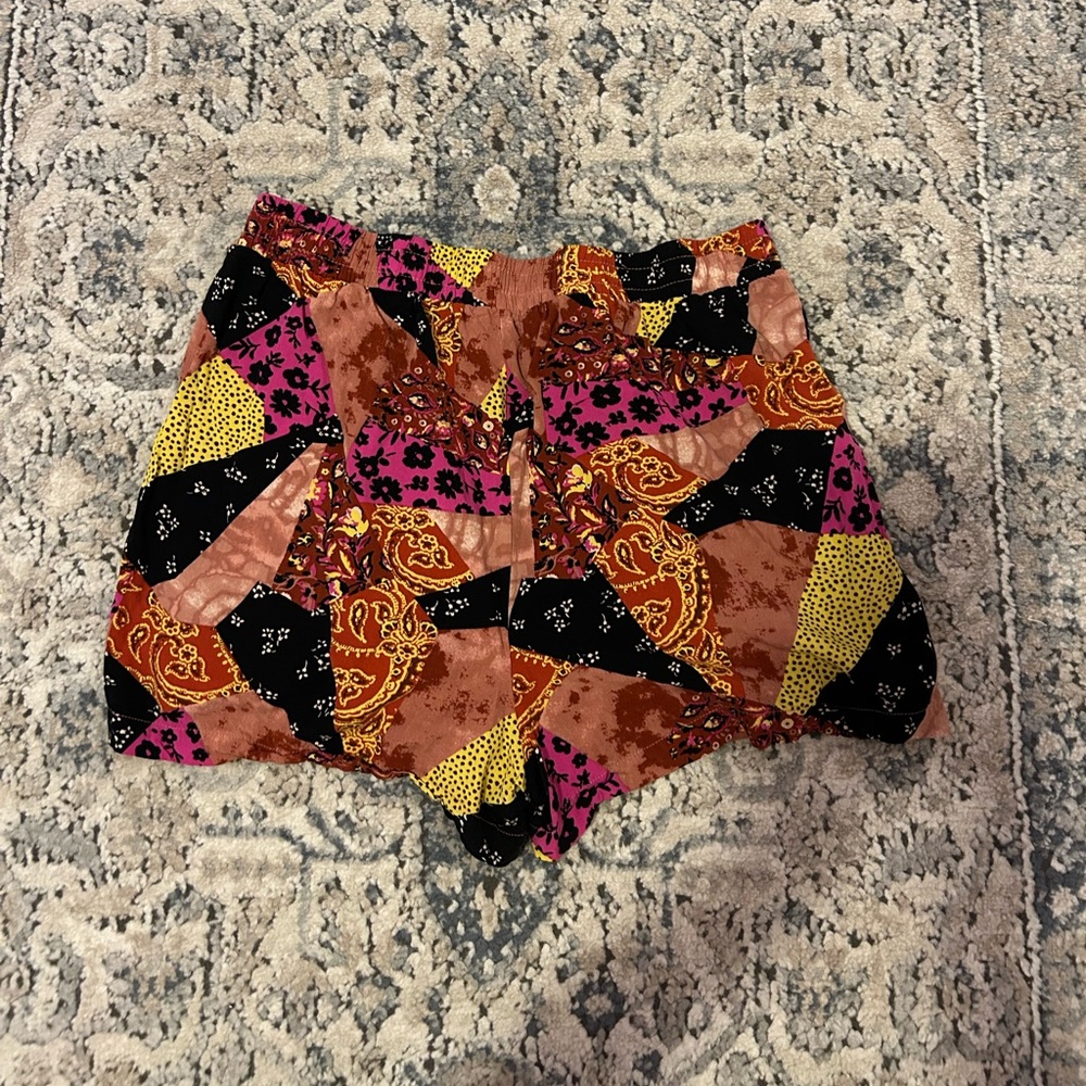 NORDSTROM BP MIXED PRINT SHORTS